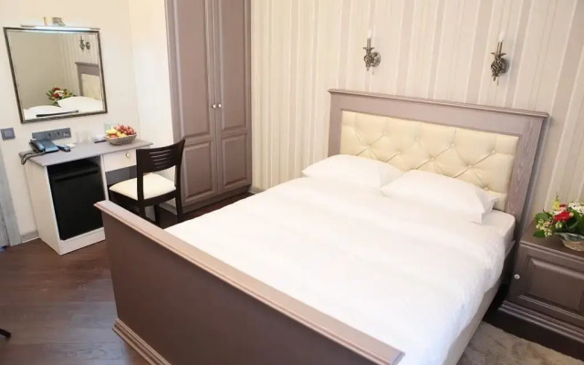 Mini Hotel D'Rami