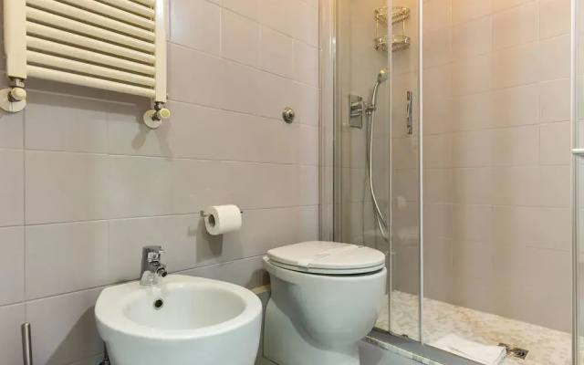 Spanish Steps Lovely Apartment