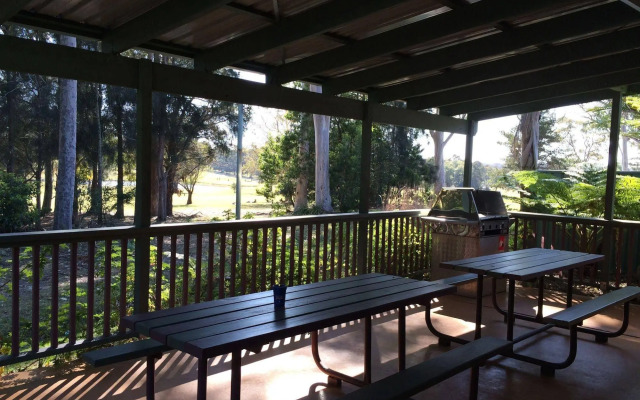 Golf View Motel