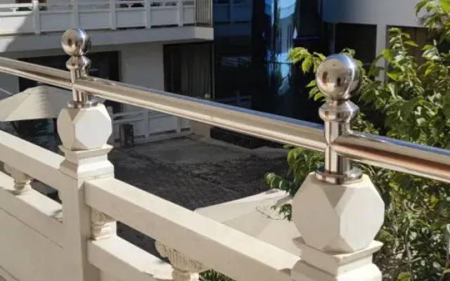 Lanping Sanjiang Garden Hotel