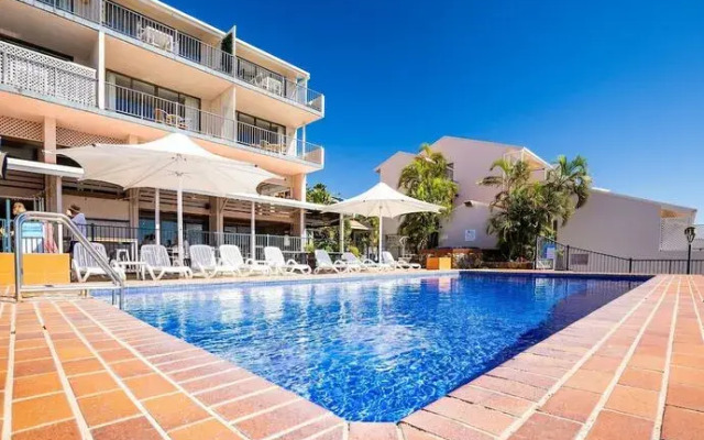 Indian Creek Suites