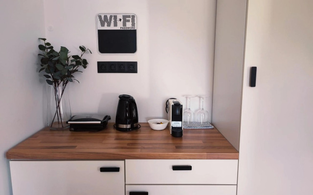 HIŠA NA VOGALU Apartments near Lake Bled