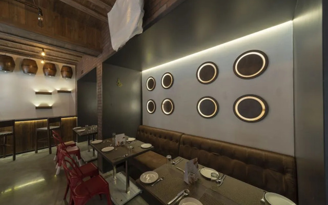 Icon Boutique by Bhagini