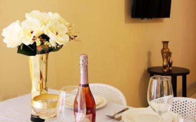 2х комнатная квартира возле Мега центра, Навои 208/8