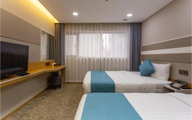 THE RECENZ Dongdaemun Hotel