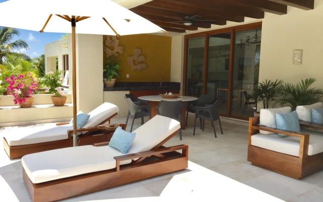 Condo Bahia 2 by Vallarta Rentals