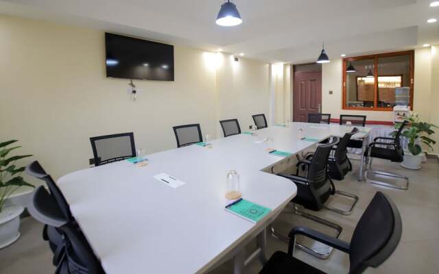 Lantern Serviced Apartments
