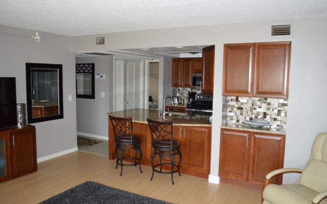 Midnight Cove Ii 112f - Bayside View! 2 Bedroom Condo