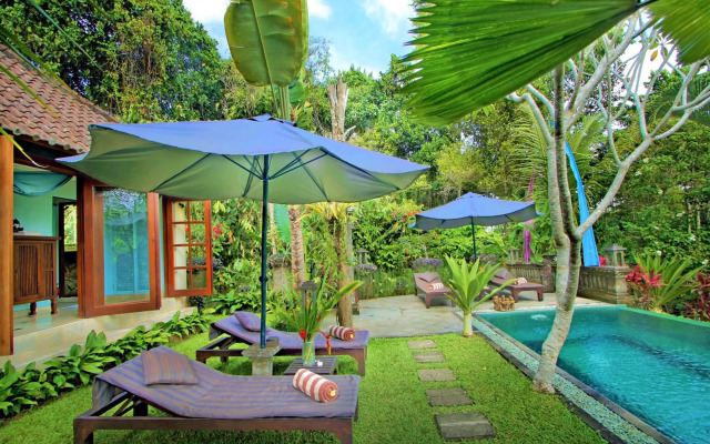 The Mahogany Villa