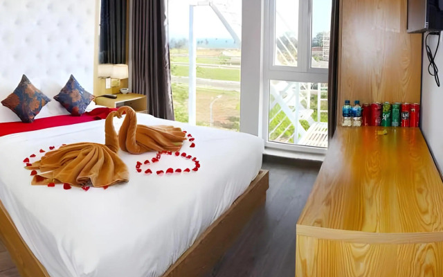 Emerald Ocean Hotel