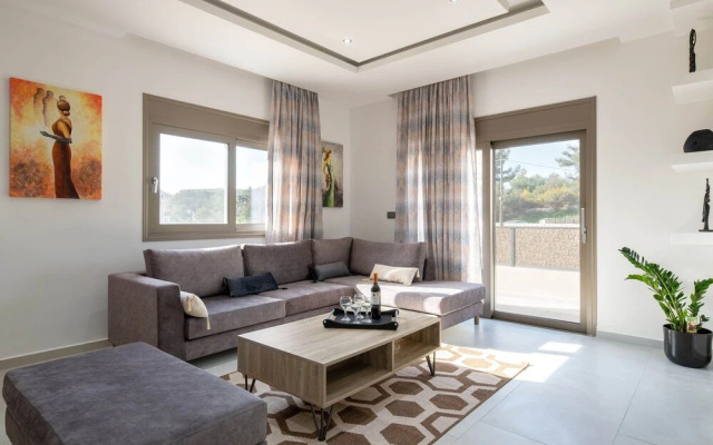 Panthea Luxury Villa
