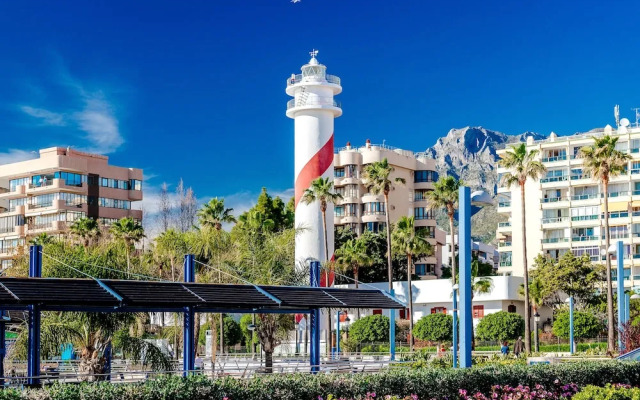 Marbella Mountain With sea View and Pool