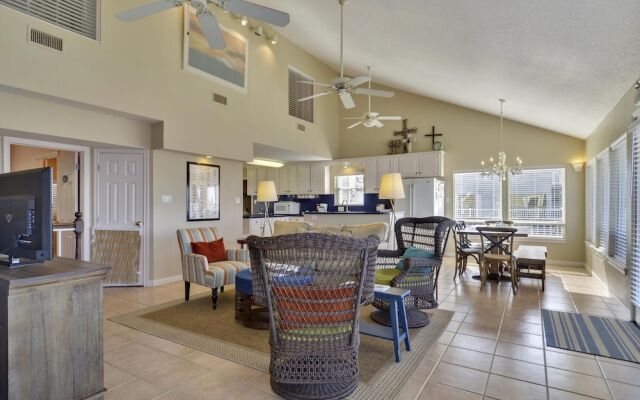 Flying Sea - 5 Br Home