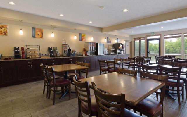 Best Western Indian Oak