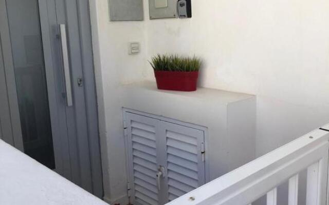 Pé n'Areia Gâmboa Beach T1