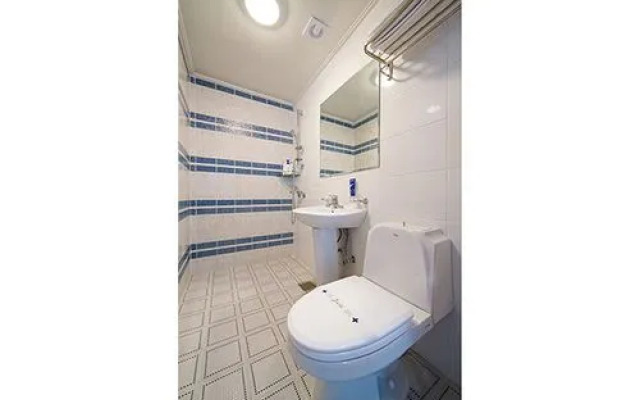 Ganghwa J Motel Pension