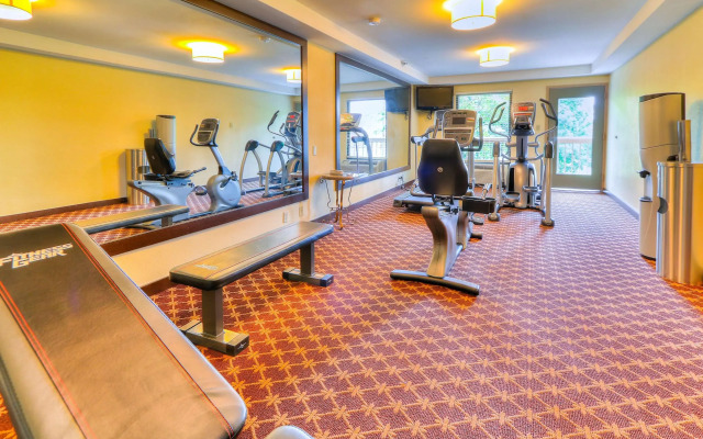 Quality Inn Near the Island Pigeon Forge