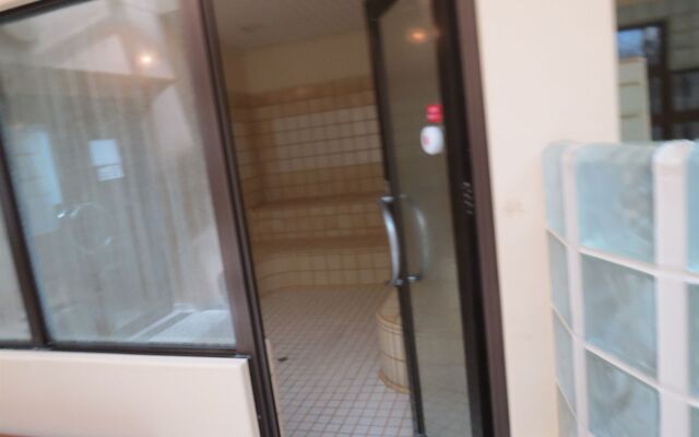 Poppy Springs Resort & Spa