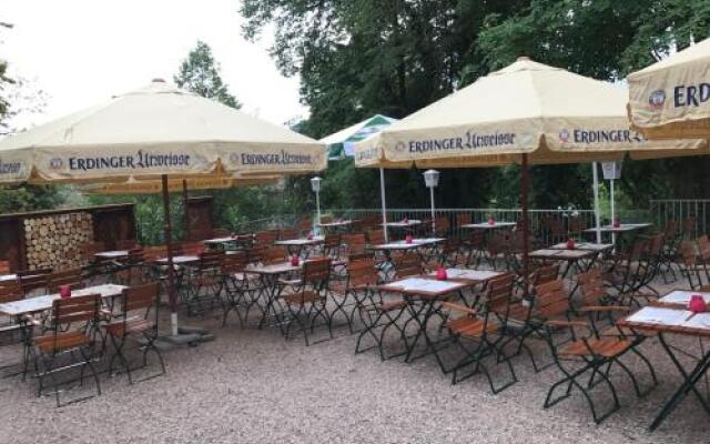 Gasthaus Zum Bahnhofle