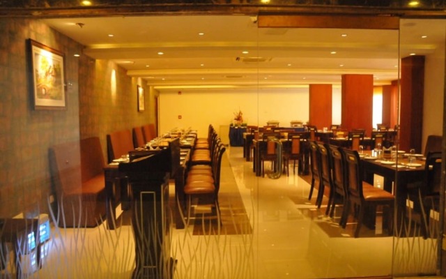 RR INN- Tirunelveli