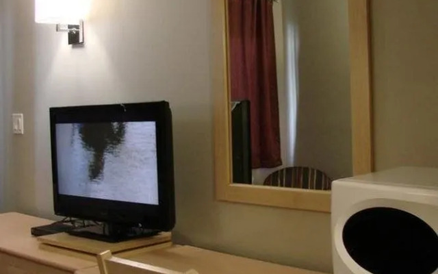 Greenhead Motel & Restaurant