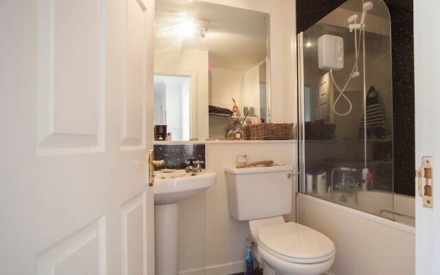 Sunny Flat W/parking Near Royal Botanic Garden