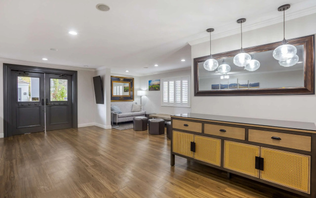 Best Western Dry Creek Inn