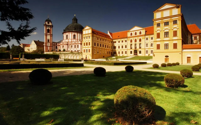 U Lojzika