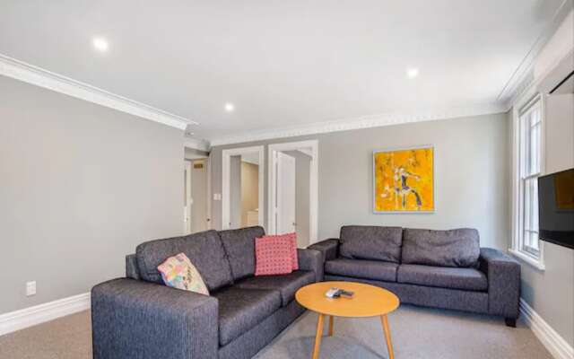 One-Bedroom Parnell Charmer