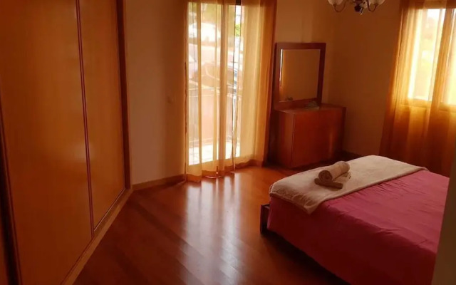 Remarkable 3-bed House in Machico