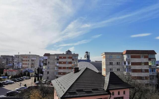 Marcos Apartments Nice and Cozy Mioveni