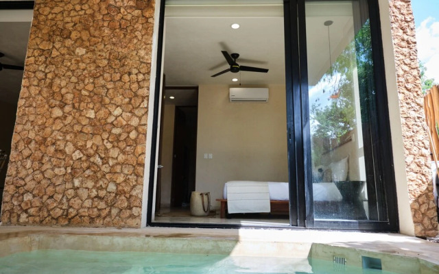 Tuluna Pb A-25 By Lockey