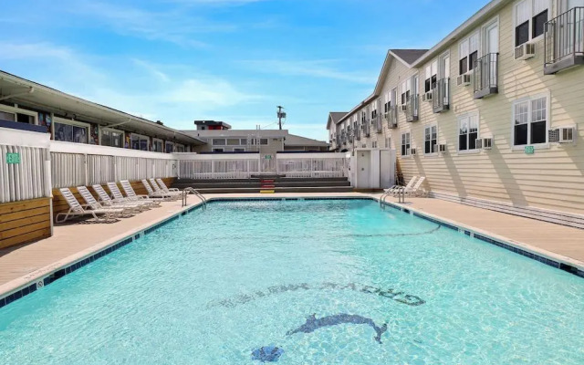 Cherry Grove