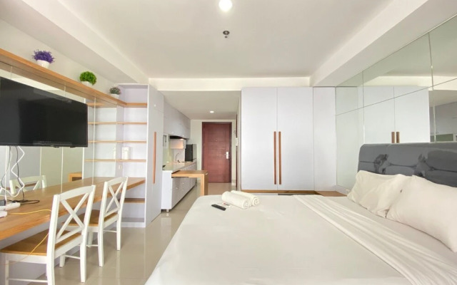 Modern & Comfy Studio Apartment at Tamansari Tera Residence