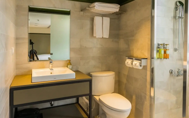 Q21 Hotel
