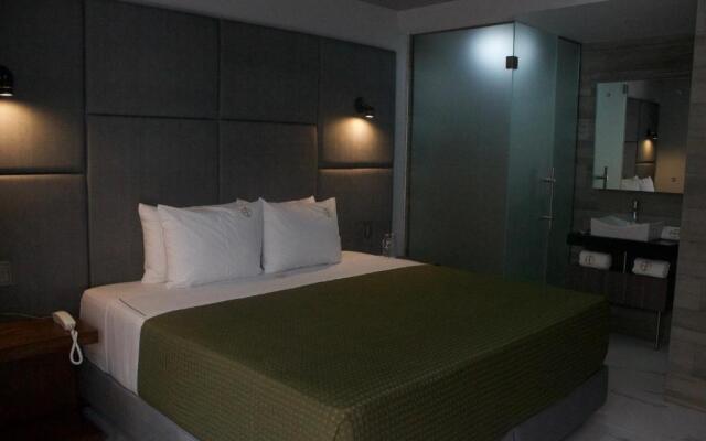 Hotel Grand One Plaza