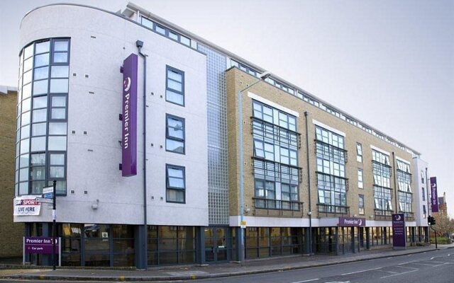 Premier Inn London Kew