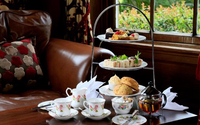 Macdonald Pittodrie House