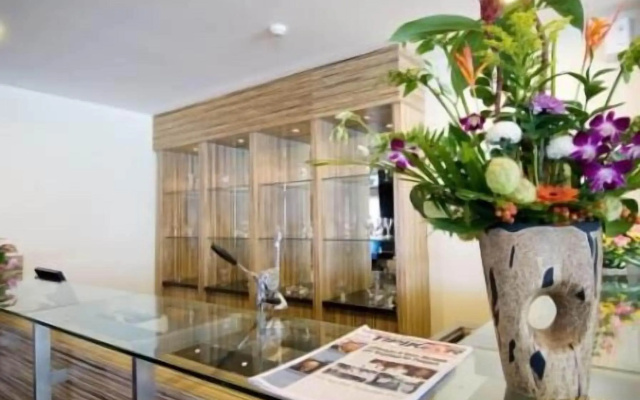 iShine Hotel – Lobby – Pekanbaru