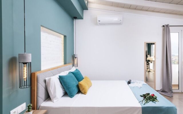 Ermis Luxury Suites & Apartments