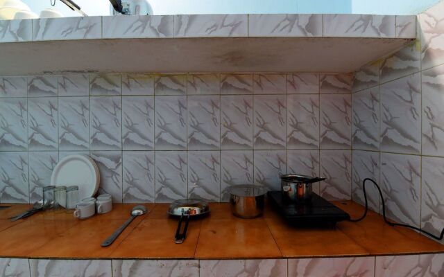 Oyo 13710 Home Cozy 2Bhk Aleo Manali