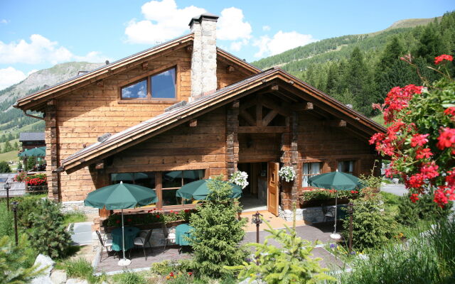 Park Chalet Village