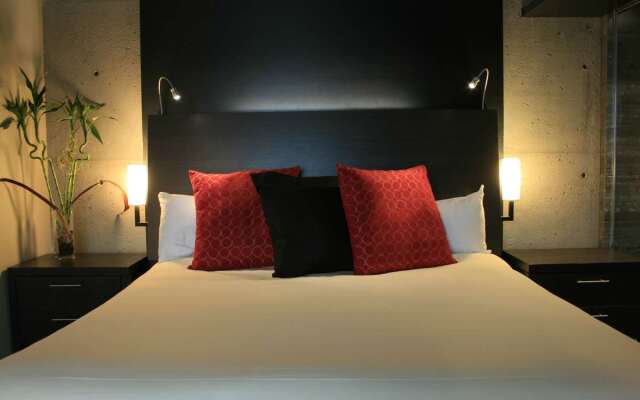 Grand Times Hotel Quebec City Airport