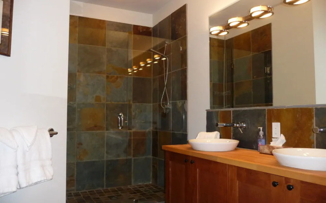 The Ridge by Natural Elements Rentals