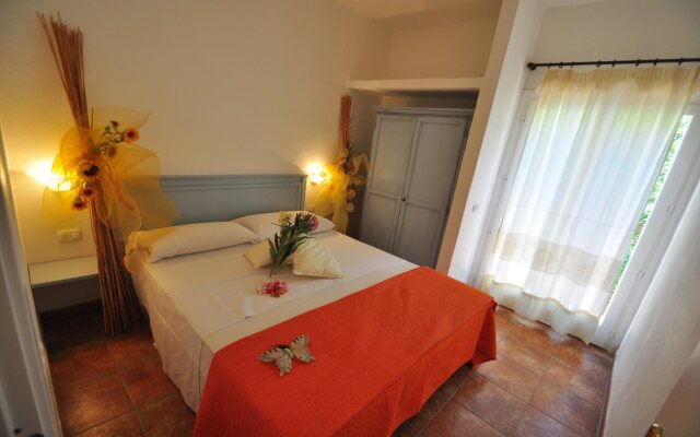 Costa Paradiso Resort