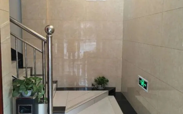 Ruyi Hotel (Nantong Liuping Road)