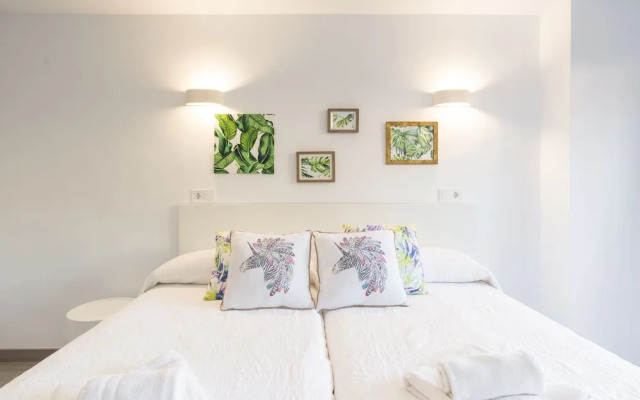 Seaside Marbella Apartments