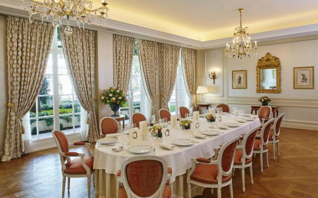 Hotel Le Bristol Paris
