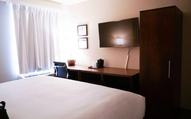 Hotel Mint JFK Airport