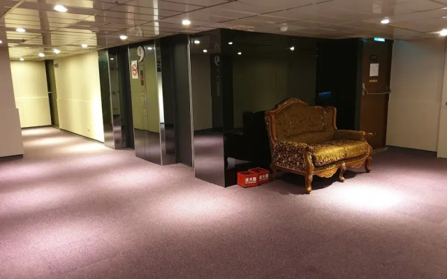 Walker Hotel Sanchong